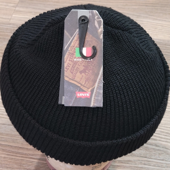 (NWT) LEVI STRAUSS MADE IN ITALY WINTER HAT 100%WOOL SOLID BLACK ONE SIZE - Picture 4 of 10